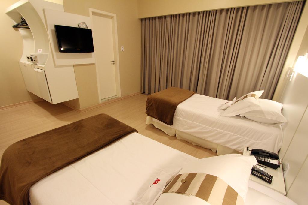 Hotel Curi Executive Pelotas Habitación foto