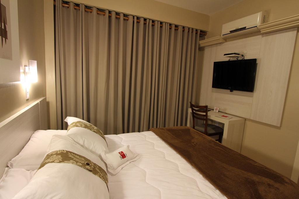 Hotel Curi Executive Pelotas Habitación foto