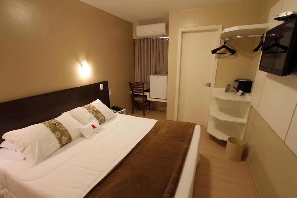 Hotel Curi Executive Pelotas Habitación foto