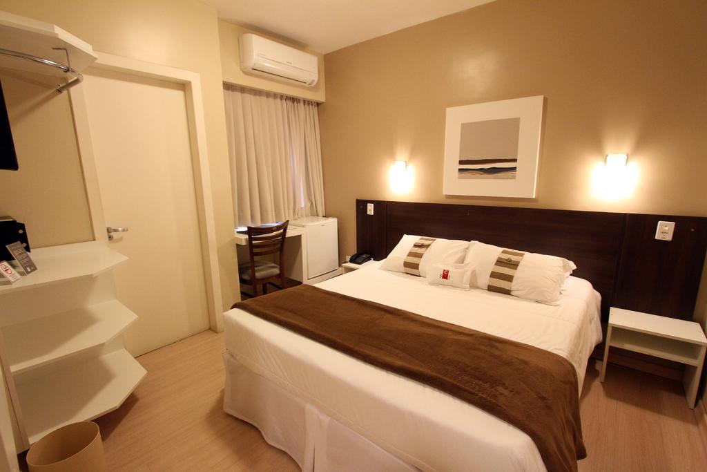 Hotel Curi Executive Pelotas Habitación foto
